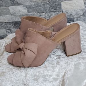 Wild Diva Pink Bow Sandals